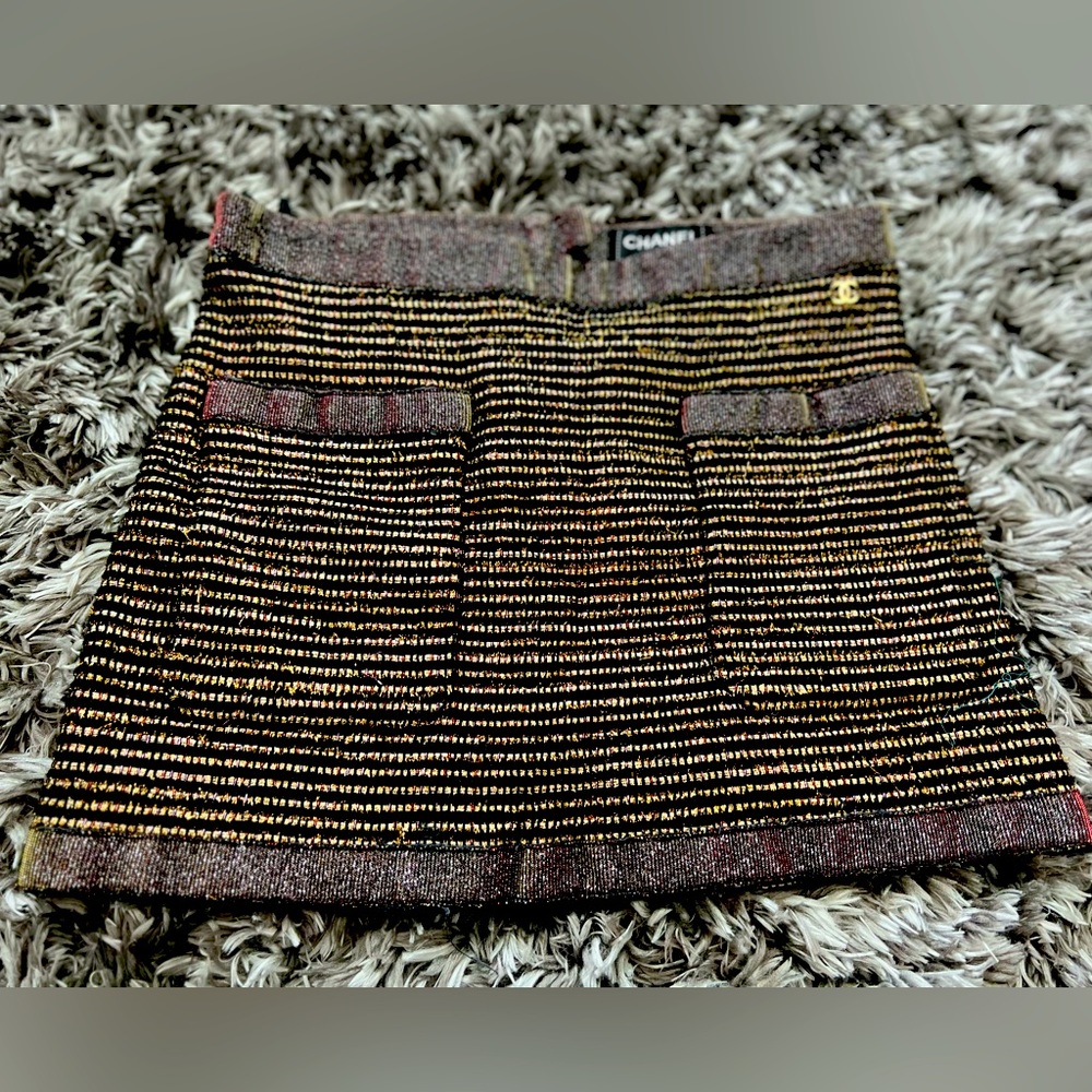 Chanel mini skirt size 34 US 2